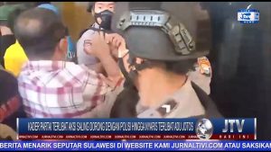BERITA VIDEO : PENDAFTARAN CALON KETUA GOLKAR TANA TORAJA KEMBALI RICUH, PULUHAN KADER NYARIS TERLIBAT ADU JOTOS DENGAN POLISI