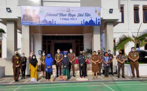 Berbagi Kasih Jelang Perayaan Idul Fitri, Kajari Tana Toraja Salurkan Paket Sembako ke Yayasan Al-Hidaya
