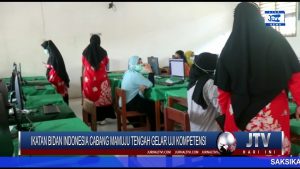 BERITA VIDEO : ANGGOTA IKATAN BIDAN INDONESIA CABANG MAMUJU TENGAH GELAR UJI KOMPETENSI