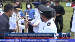 BERITA VIDEO : TAK TERIMA DIHADIAHI SAPU LIDI OLEH BUPATI SAAT HUT RI KE 76, KEPALA LEMBANG EMBA TAU LAKUKAN PROTES