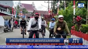 BERITA VIDEO : SAPA WARGA DENGAN CARA BERSEPEDA, WAKIL BUPATI, DANDIM DAN KAPOLRES SALURKAN BANTUAN SEMBAKO