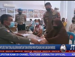 Berita Video : Kapolres Tana Toraja Salurkan Bantuan Tunai Kepada Para Pedagang Kaki Lima dan Warung