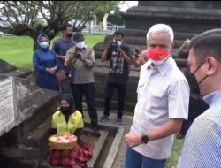 Berkunjung ke Makam Raja-raja Gowa, Ganjar Pranowo : Bukan Safari Politik