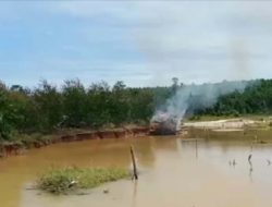 Grebek Tambang Emas Ilegal di Jambi, Polisi Musnahkan 4 Unit Rakit