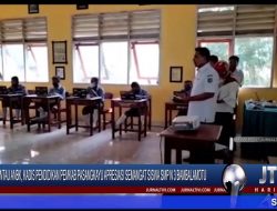 Berita Video : Pantau Pelaksanaan ANBK, Kadis Pendidikan Pemkab Pasangkayu Apresiasi Semangat Siswa SMP N 3 Bambalamotu