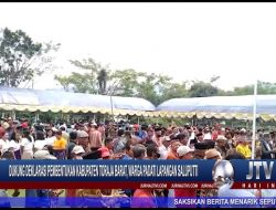 Berita Video : Dukung Deklarasi Pembentukan Kabupaten Toraja Barat, Warga Padati Lapangan Saluputti