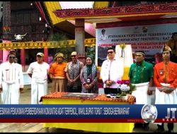 Berita Video : Resmikan Pemukiman Pemberdayaan Komunitas Adat Terpencil, Wakil Bupati Torut : Semoga Bermanfaat