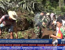 Berita Video : 10 Jam Tertutup Longsor, Pemotor Akhirnya Bisa Melintas Setelah TNI – Polri dan Warga Berjibaku Membuka Jalan Dengan Alat Seadanya