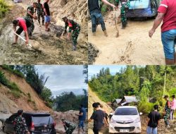 Serda Syarif Personil TNI Kodim 1428 Mamasa Bantu Pengendara Dilokasi Longsor, Warga : Terima Kasih Pak Babinsa