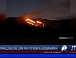 Berita Video : Lahan Kosong Seluas 2 Hektare Terbakar di Rano, Polisi Bersama Warga Berjibaku Padamkan Api