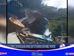 Berita Video : Viral..! Detik-detik Alat Berat Jatuh Kedalam Jurang Saat Diturunkan Dari Mobil Tronton