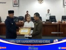 Berita Video : Hadiri Penyerahan 2 Ranperda, Pj Bupati : Kita Buka Jalan Untuk Inverstor Masuk Ke Enrekang