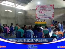 Berita Video : Awal 2024, Pemdes Penogaluman Salurkan BLT Kepada 42 Warga
