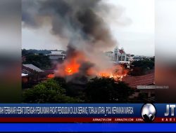 Berita Video : 3 Rumah Terbakar Hebat Ditengah Pemukiman Padat Penduduk di Jln Serang Toraja Utara, Picu Kepanikan Warga