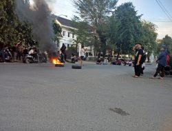 Tolak Kunjungan Jokowi Puluhan Mahasiswa Desak Copot Kapolda dan Kejati Sulbar