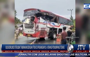 Berita Video : Bus Borlindo Terlibat Tabrakan Dengan Truk di Pasangkayu, 4 Orang Penumpang Tewas