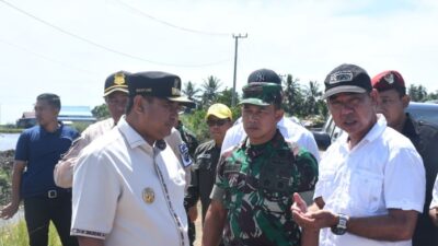 Danrem 142/Tatag Dampingi Pj Gubernur Sulbar Tinjau Lokasi Rencana Area Industri Tambak 