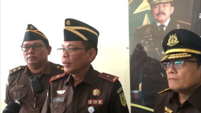 Kejati Sulbar Lantik Eselon II dan III di Kantor Kejati Sulbar