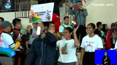 Gegara Minim Anggaran Puluhan Atlet O2SN Asal Sulbar Terpaksa Ikuti Pembukaan Tanpa Seragam