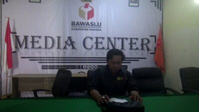 Ikut Deklarasi Calon Bupati, Bawaslu Laporkan 5 ASN di Mamasa ke BKN