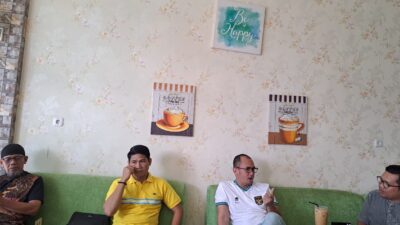 Cawagub Arwan Aras Ngopi Sama Wartawan, Ngaku Siap Dikritik