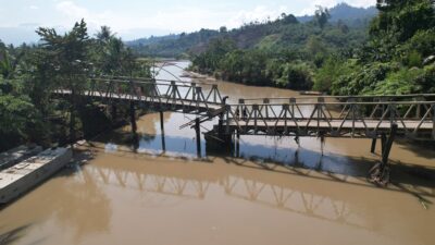 Pasca Jembatan Leling Putus Akibat Banjir Ribuan Warga Kini Masih Terisolir, Pemkab Mamuju Tutup Mata