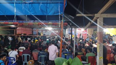 Kampanye Dialogis di Desa Bambu Pendukung ABM -Arwan Berdesak Desakan