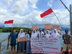 Protes Aliansi Pelajar Liutang Pulau Karampuang, Desak Pemkab Mamuju Gratiskan Transportasi Laut