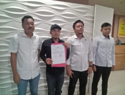 Gegara Tidak Bayar Pengadaan Baju Linmas Sebesar 1,7 Milyar Pj Bupati Polman Dilaporkan di Polisi