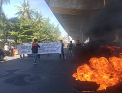 79 Tahun Bhayangkara, Massa Aksi Turun Desak Presiden Copot Kapolri