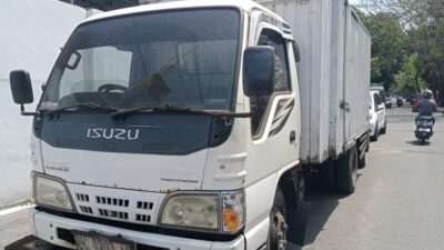 Mobil Boks Bbm Subsidi Solar Masih Terparkir, Polres Takalar Kejar Sopir Dan Pemilik Bbm