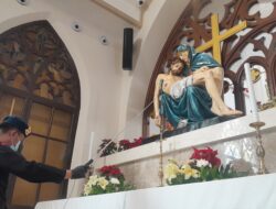 Brimob Polda Sulsel Sterilisasi Gereja di Makassar