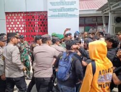 Aksi Demo Ricuh di Enrekang, Massa Kecewa Kejaksaan Diduga Hindari Proses Praperadilan
