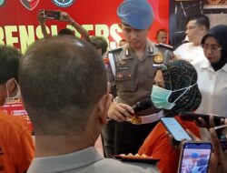 Terungkap Pelaku Isteri Pukul Karyawan Serta Rekam Video Suami Berhubungan Dengan Karyawannya Karna Cemburu