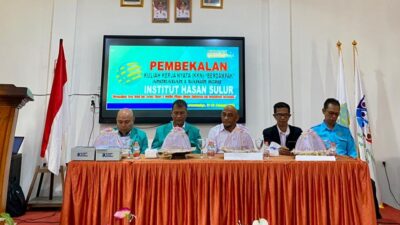 Kadisdikbud Sulbar Gandeng Mahasiswa KKN IHS, Validasi Data ATS di Polman