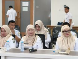 Sasar Masyarakat Desa Terpencil DKPPKB Sulbar dan DPRD Kolaborasi Cek Kesehatan Gratis