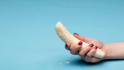 Rekam Aksi Mesum Dengan Kekasih Bagikan ke Teman, Seorang Pria ABG Diamankan Polisi