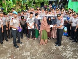 SIP Angkatan 55 Resimen Desaka Dhira Pradhipa Polda Sulsel Salurkan Bantuan Sosial Ramadhan Sembako Dan Uang Tunai