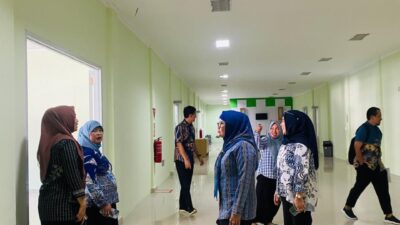 Kadis Kesehatan Sulbar Evaluasi Kinerja Labkesmas