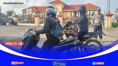 Tingkatkan Kedisiplinan, Propam Polres Toraja Utara Periksa Kelengkapan Kendaraan Anggota