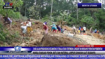 Berita Video : 2 Hari Jalan Penghubung Kecamatan Di Toraja Utara Tertimbun Longsor Tak Mendapat Perhatian Pemerintah, Warga Evakuasi Pohon, Batu dan Material Lumpur Gunakan Alat Seadanya