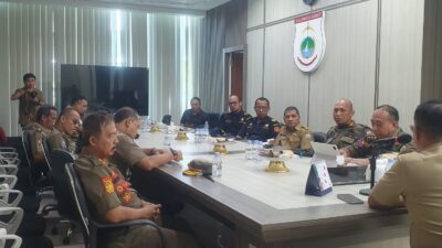 Perang dengan Rokok Ilegal Bapenda dan Stakeholder Bersatu Putus Rantai Peredaran Rokok Ilegal di Sulbar
