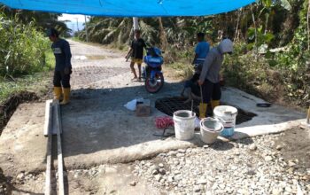 PT MUL Benahi Jalan Penghubung Tobadak Tujuh Menuju Tobadak Dua Pakai Dana CSR