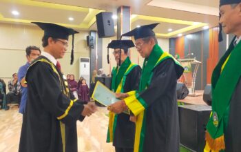 Salah Satu Dari Empat Guru Besar Universitas Megarezky, Prof Dr drs. Muhammad Tahir Malik Msi : Tantangan Politik Indonesia Di Era Digital 