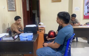 Dituding Laporkan Mobil Pengangkut Pupuk Seorang Pria Dikeroyok OTK di Halaman Rumah Korban
