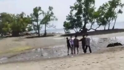 Perkelahian Pakai Badik di Areal Wisata Pantai Tai Manu Dua Orang Diamankan Polisi