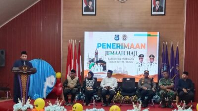 Wabup Enrekang Sambut Kepulangan 24 Jemaah Haji, Doakan Menjadi Haji Mabrur