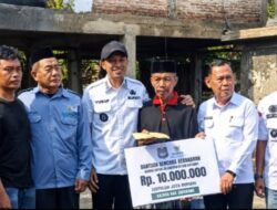 BAZNAS Enrekang Salurkan Bantuan Rp10 Juta untuk Korban Kebakaran di Desa Tallu Bamba