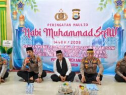 Suasana Khidmat Warnai Peringatan Maulid Nabi di Polres Enrekang, Personel Diajak Teladani Akhlak Rasulullah