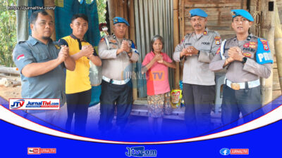 Sambut HUT ke-24 Propam Polri, Sipropam Polres Toraja Utara Berbagi Sembako Kepada Warga